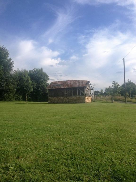 Holiday Home La Ransonniere De Bas Romagny Buitenkant foto
